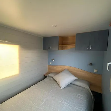 Levante Beach Mobilhome Cerca De La Playa Barrosa, Sostenible Y Autosuficiente Holiday home
